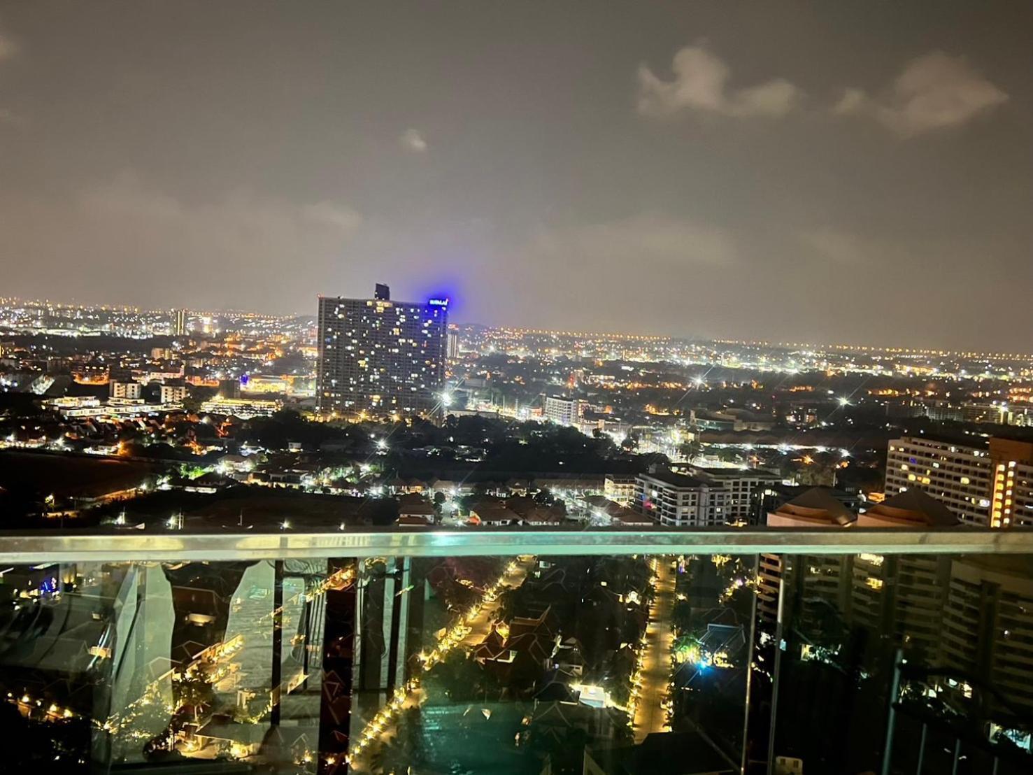 Grande Cariibbean Pattaya By Thita Aparthotel Exterior photo